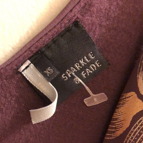 Holiday top ❤️ by Sparkle and Fade - Picture 2 of 2